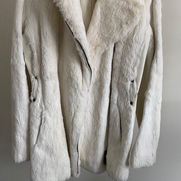 Only Real Rabbit Teddy Jacket - Picture 8 of 11